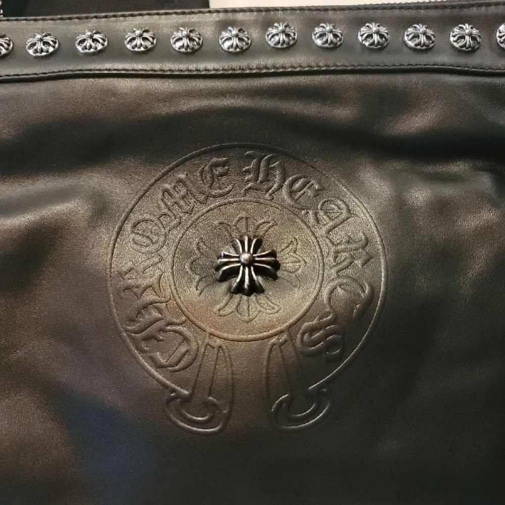Chrome hearts clutch
